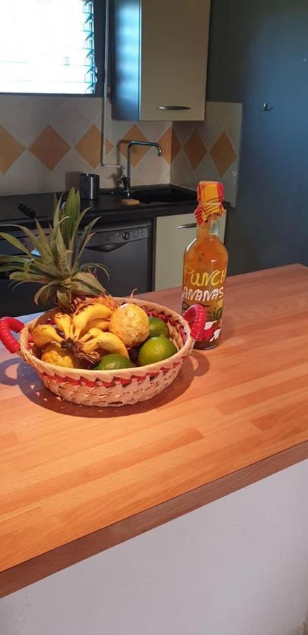 Ti Kaz A Rhum Appartement Sainte-Anne  Buitenkant foto
